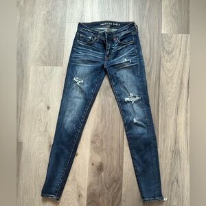 American Eagle Outfitters Women's Dark Blue Distressed Skinny Jeans